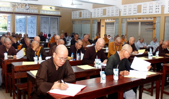 tk gioi dan (14).jpg