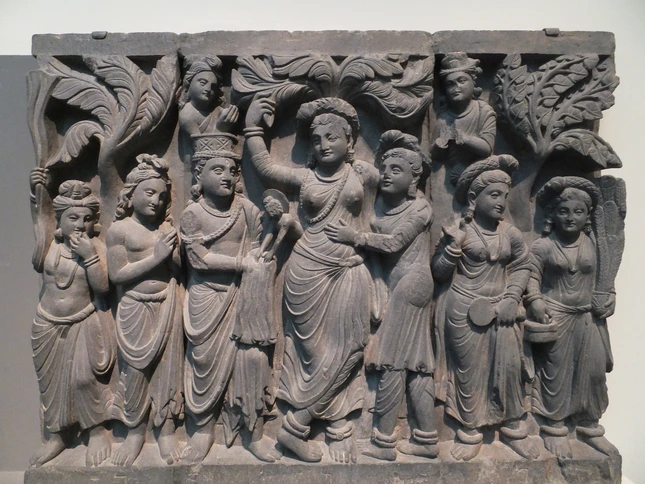 Bàn thêm về hai luận điểm của Schumann trong tác phẩm Đức Phật lịch sử ảnh 1 The Birth of Buddha from Gandhara, at the Freer Gallery of Art.jpg