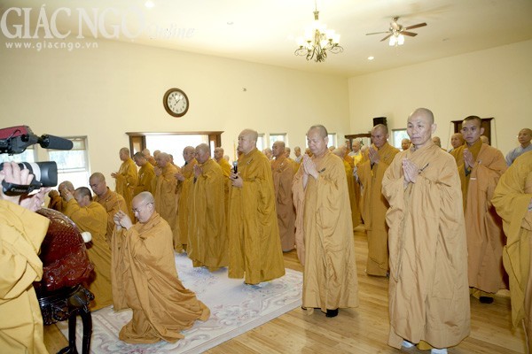 Thiền viện Đạo Viên an vị tôn tượng Bồ-tát Quán Thế Âm ảnh 1 HKy 6.jpg