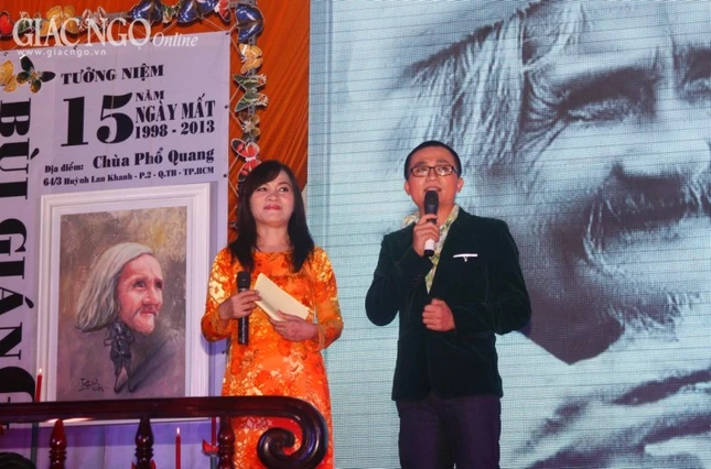 Ấm áp đêm tưởng niệm Bùi Giáng ảnh 8 _MG_0909.JPG