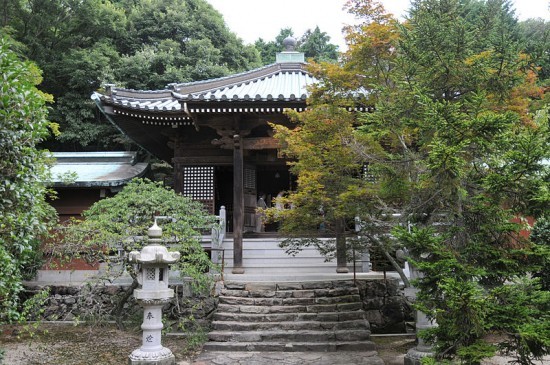 Nhat-ban-22-550x365.jpg
