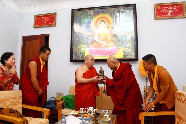 Nhị vị Lama thuyết pháp tại chùa Phổ Quang ảnh 3 phoquang8.jpg