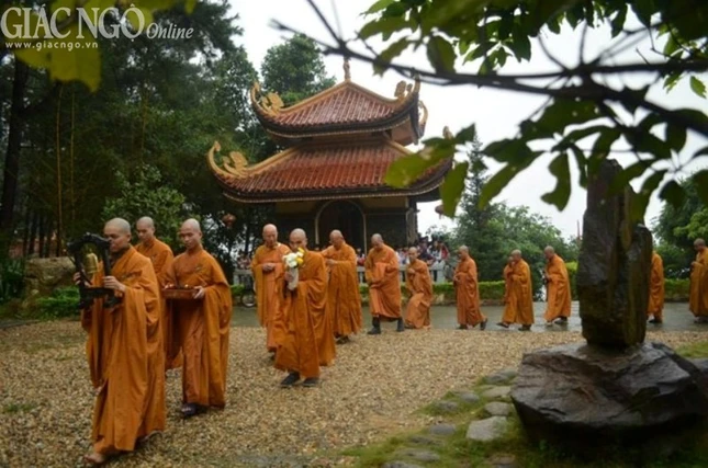Vĩnh Phúc: Lễ giỗ Tổ Khương Tăng Hội PL.2557 ảnh 2 To Khuong Tang Hoi05.jpg