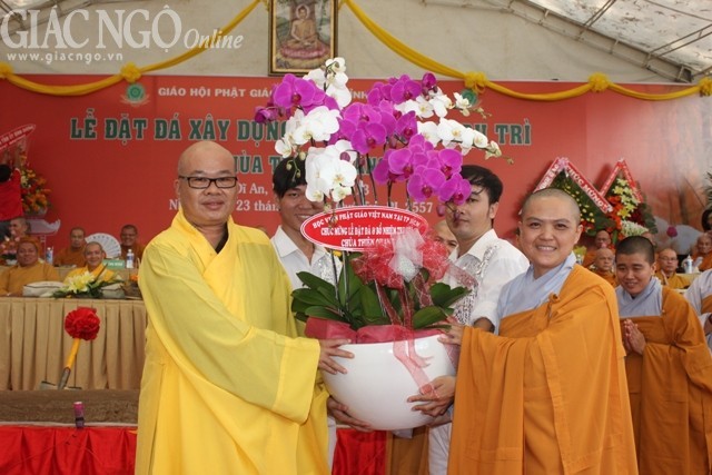 Bổ nhiệm trụ trì và đặt đá xây dựng chùa Thiên Quang ảnh 4 BD (7).jpg