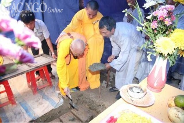 Lễ nhập tự trú trì và đặt đá xây dựng chùa Trung Chỉ ảnh 3 4.jpg