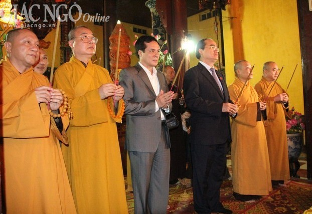 Tân Chủ tịch UBTƯ MTTQVN làm việc với GHPGVN ảnh 1 UB5.jpg