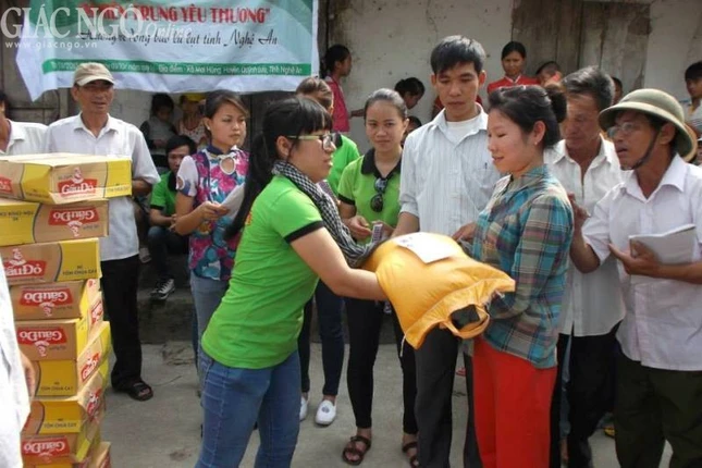 Làn Gió Ấm “Vì miền Trung yêu thương” ảnh 1 danhdanh1.jpg