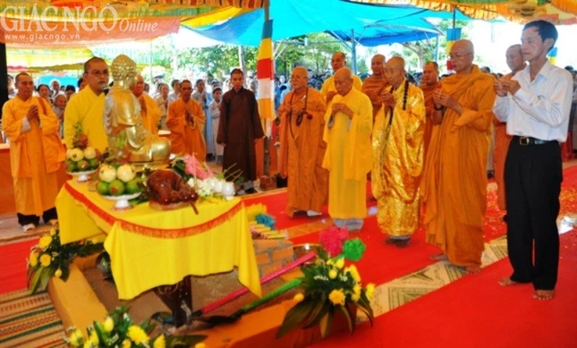 Bình Thuận: Đặt đá trùng kiến chùa Hòa Phong ảnh 1 Ban ch_ng minh c·ng =_i di_n chfnh quy_n s_ t_i dGng h²)ng l_ =_t =ß.jpg