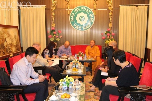 TƯGH tiếp khách quốc tế tại Văn phòng I ảnh 1 TUGH2.jpg
