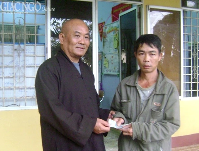 Độc giả ủng hộ em Nguyễn Chín hơn 12 triệu đồng ảnh 1 TTH.jpg