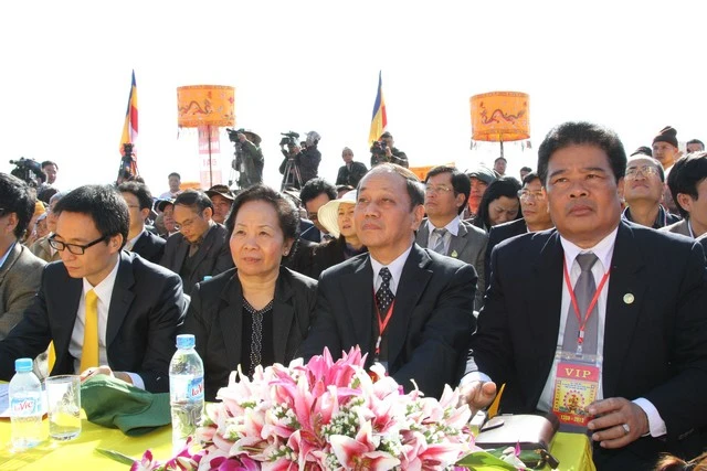 Chùm ảnh: Lễ khánh thành tôn tượng Phật hoàng ảnh 43 Chùm ảnh: Lễ khánh thành tôn tượng Phật hoàng ảnh 43