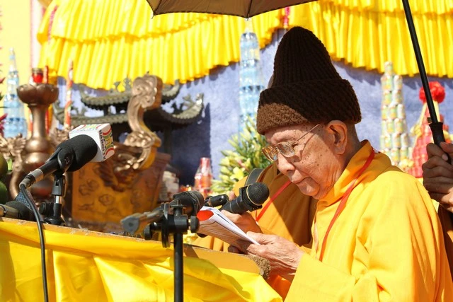 Chùm ảnh: Lễ khánh thành tôn tượng Phật hoàng ảnh 3 Chùm ảnh: Lễ khánh thành tôn tượng Phật hoàng ảnh 3