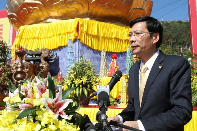 Chùm ảnh: Lễ khánh thành tôn tượng Phật hoàng ảnh 8 Chùm ảnh: Lễ khánh thành tôn tượng Phật hoàng ảnh 8