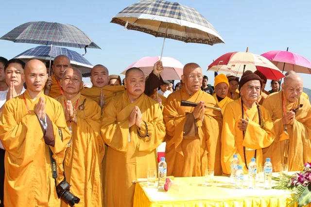 Chùm ảnh: Lễ khánh thành tôn tượng Phật hoàng ảnh 66 Chùm ảnh: Lễ khánh thành tôn tượng Phật hoàng ảnh 66