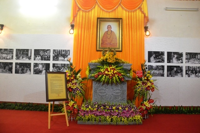 Khai mac trien lam anh (13).JPG