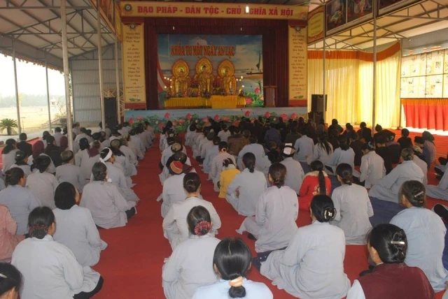 Chùa Khải Nam tổ chức khóa tu một ngày an lạc ảnh 2 khai nam 2.jpg