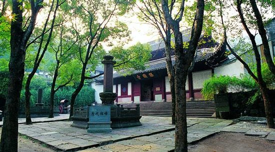 bao quoc Tu.jpg