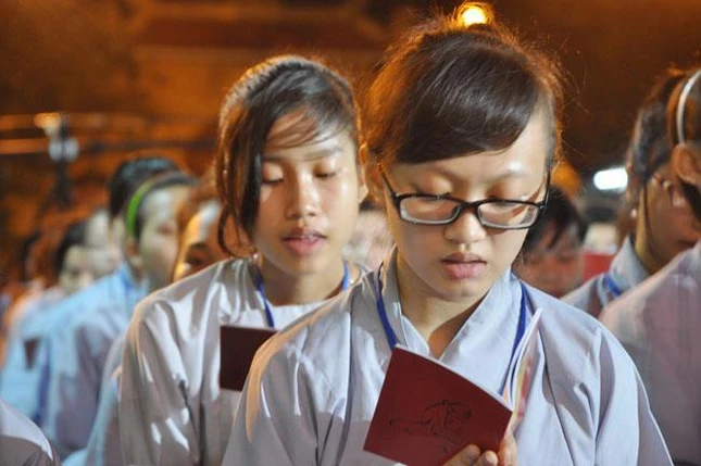 Tùy thời tụng niệm ảnh 1 tung niem.jpg