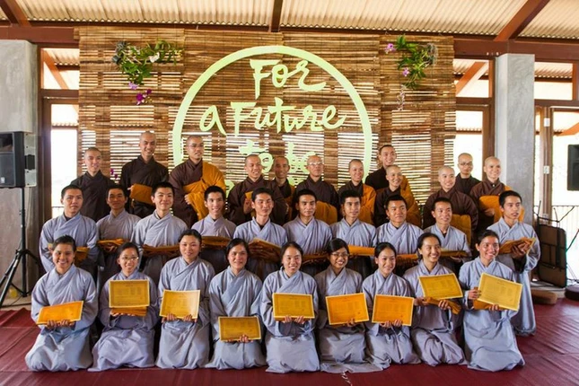 Đạo tràng Mai Thôn có thêm 27 vị xuất sĩ ảnh 16 Thai Lan.jpeg