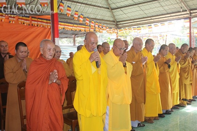 1 tuong niem 1.jpg