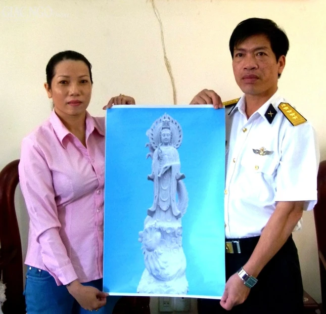 Cúng tượng Bồ-tát Quan Thế Âm tới chùa đảo Nam Yết ảnh 1 1 tuong Quan Am.jpg