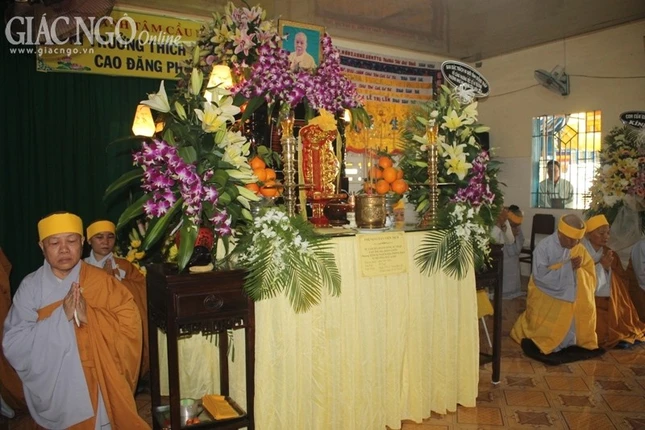 Đồng Tháp: BTS tỉnh viếng tang cố NT.TN Tịnh Nghĩa ảnh 3 hue nghiem23.jpg