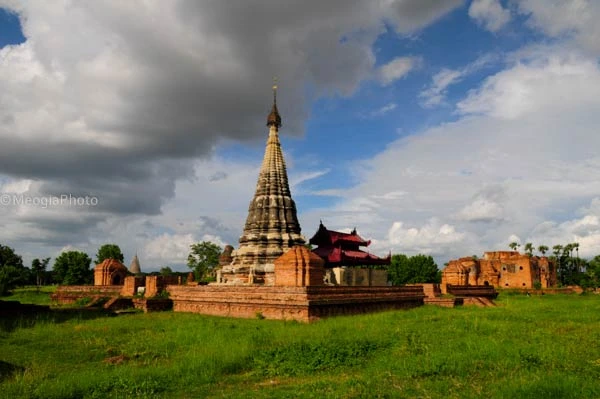 Myanmar kỳ thú: Những ngôi chùa lộng lẫy ở Mandalay ảnh 11 Myanmar kỳ thú: Những ngôi chùa lộng lẫy ở Mandalay ảnh 11