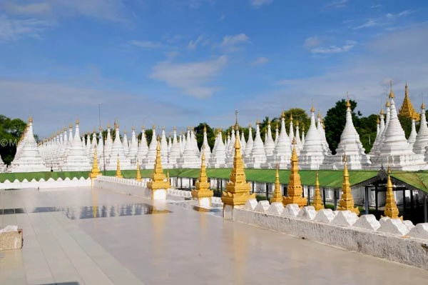 Myanmar kỳ thú: Những ngôi chùa lộng lẫy ở Mandalay ảnh 16 Myanmar kỳ thú: Những ngôi chùa lộng lẫy ở Mandalay ảnh 16