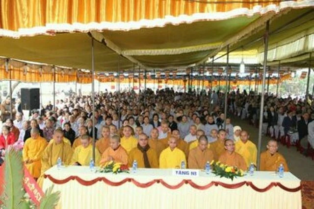 ĐĐ.Thích Tín Giải nhập tự trú trì chùa Đại Áng ảnh 2 chua dai ang2.jpg