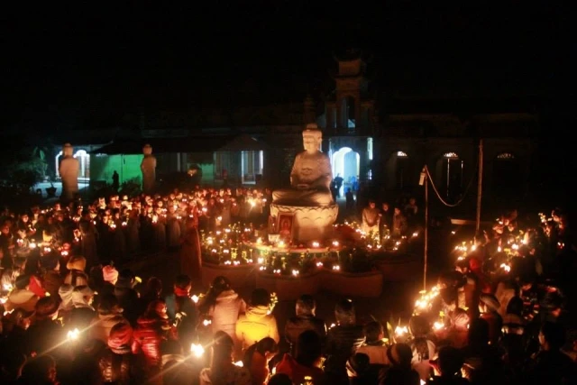 1 chua Hai Nam 1.jpg