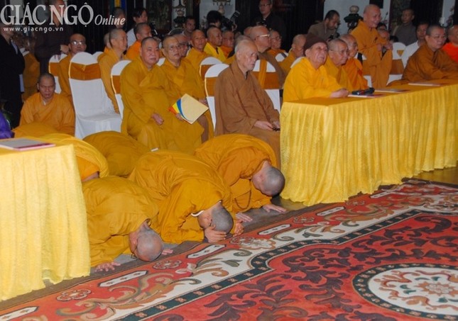 Ban Kinh tế - Tài chánh T.Ư nhận quyết định nhân sự nhiệm kỳ VII ảnh 8 AAA.jpg