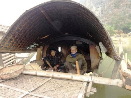 Ông Ba xóm Chài ảnh 1 ong ba xom chai.jpg