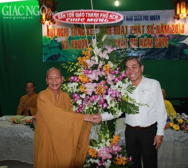 phunhuan06.jpg