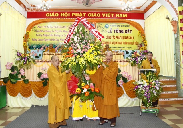 Thủ tướng tặng bằng khen HT.Thích Thanh Sơn ảnh 2 vgiang04.jpg