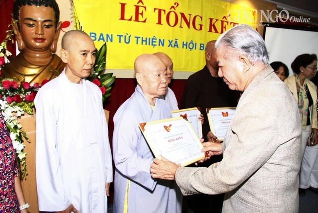 ban tu thien  (11).jpg