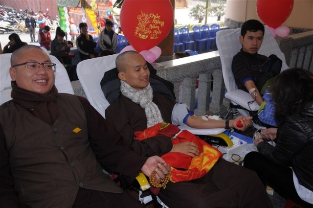 1hien mau 1.jpg