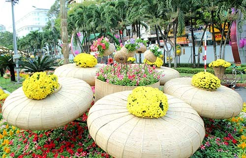 Ngắm đường hoa Nguyễn Huệ trước giờ khai mạc ảnh 11 - 11