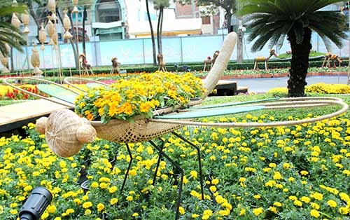 Ngắm đường hoa Nguyễn Huệ trước giờ khai mạc ảnh 16 - 16