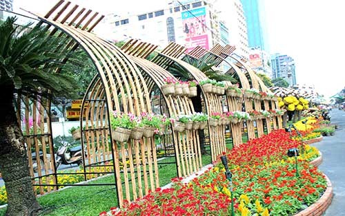 Ngắm đường hoa Nguyễn Huệ trước giờ khai mạc ảnh 4 - 4