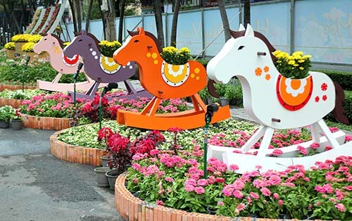 Ngắm đường hoa Nguyễn Huệ trước giờ khai mạc ảnh 5 - 5