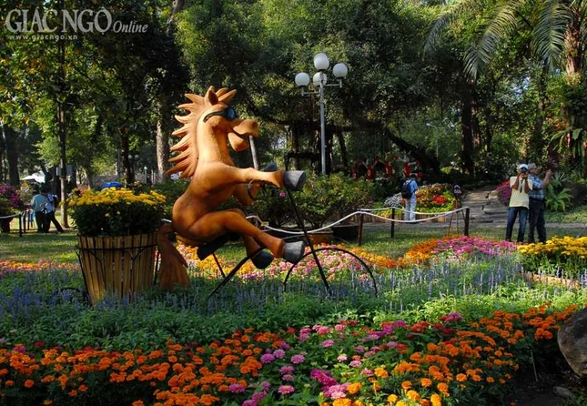 TP.HCM: Ngắm hội hoa xuân Giáp Ngọ 2014 ảnh 7 BTN_0014.JPG