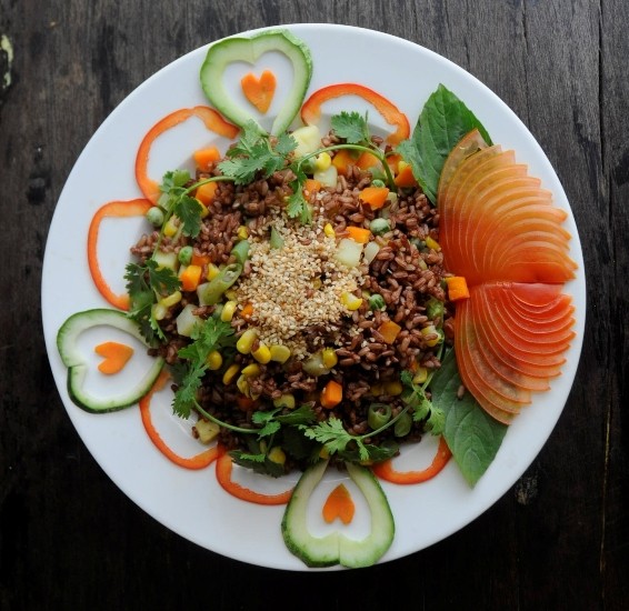 2. Cơm gạo lứt.JPG