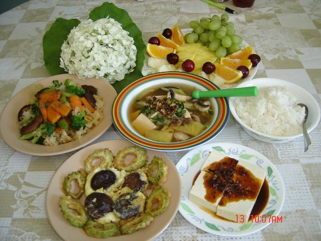 Nha hang chay vinh nghiem.jpg