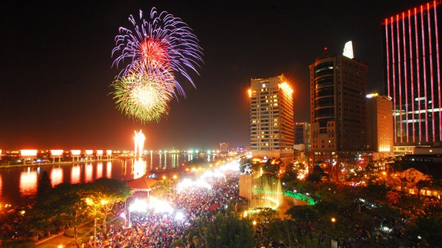 giao thua 1.jpg