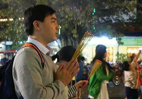 giao thua 4.jpg