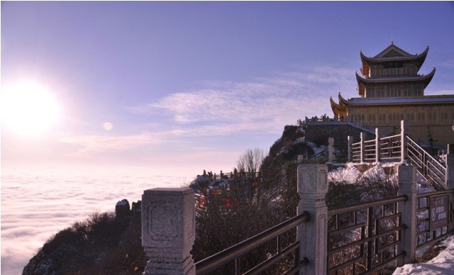 Hành hương Nga Mi ngày đầu năm mới ảnh 11 ngami 9.jpg