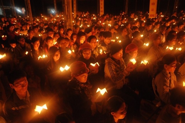 Thanh Hóa: Hàng ngàn người về hội chùa Mèo ảnh 2 1 chua meo 2.jpg