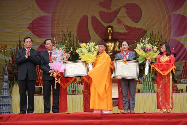 Chùm ảnh ghi từ Hội xuân Yên Tử 2014 ảnh 10 yen tu 4.jpg