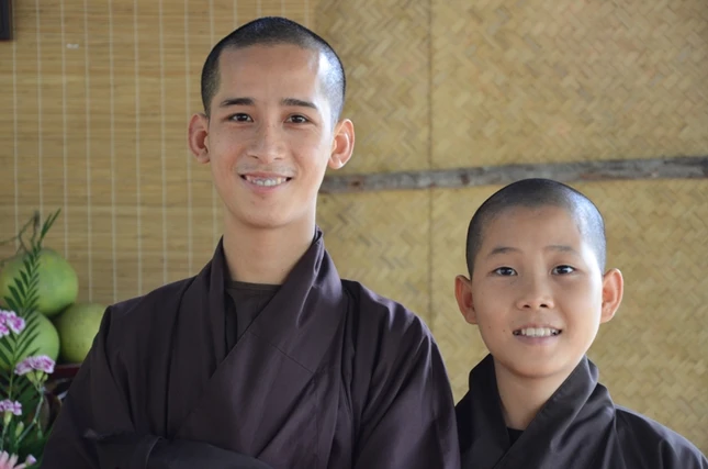 Chú tiểu xưa ảnh 2 Chú tiểu xưa ảnh 2