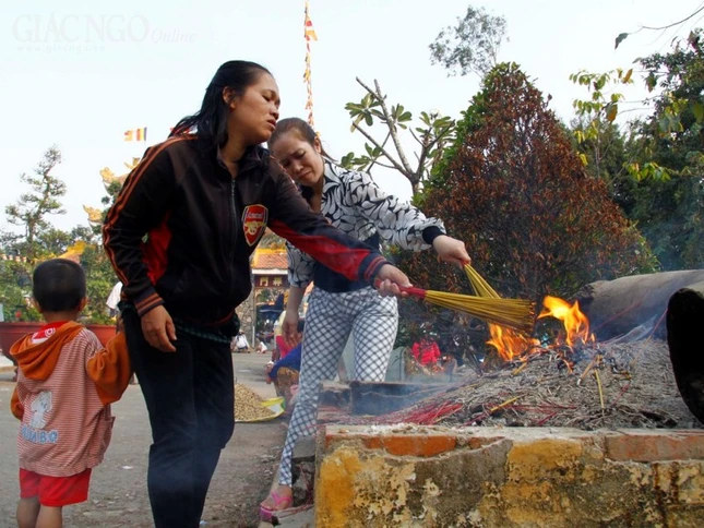 tuong phat co don (10).jpg